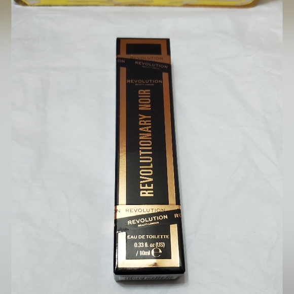 Revolutionary Noir Purse Spray - Picture 4 of 4